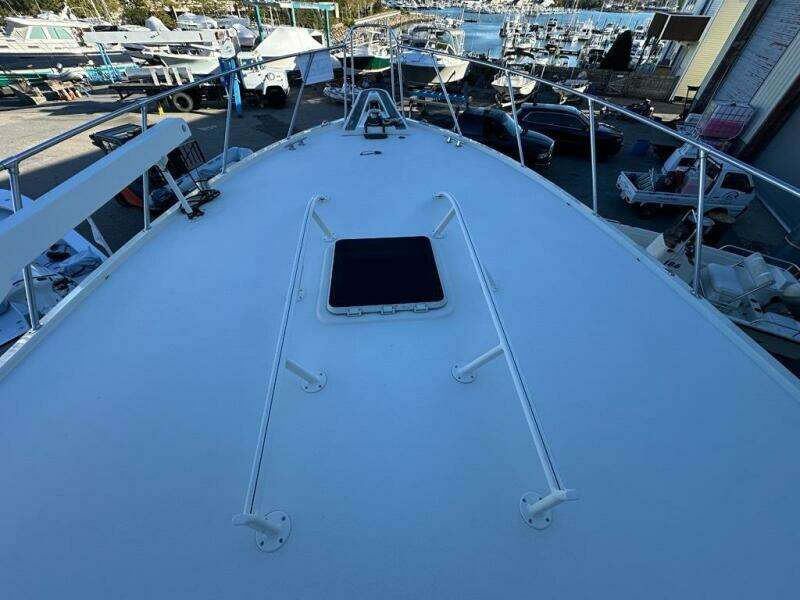 Summer Shack 48ft Hatteras Yacht For Sale