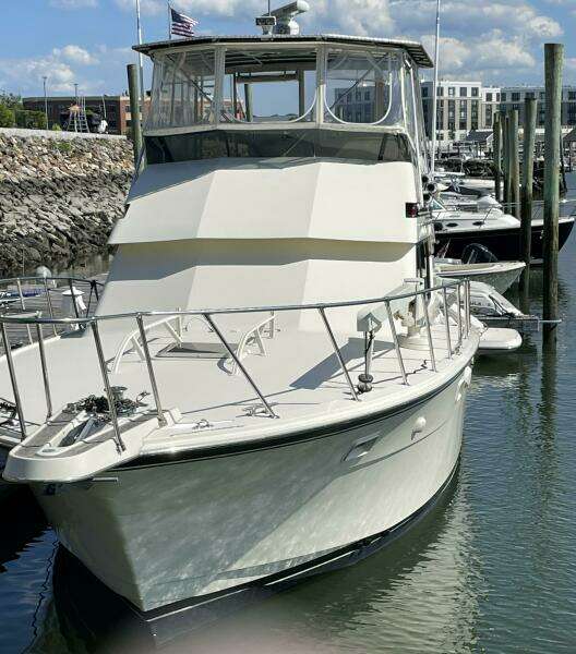 Summer Shack 48ft Hatteras Yacht For Sale