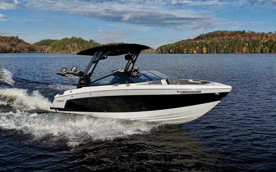 24ft Cobalt Yacht For Sale