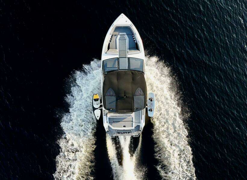 24ft Cobalt Yacht For Sale