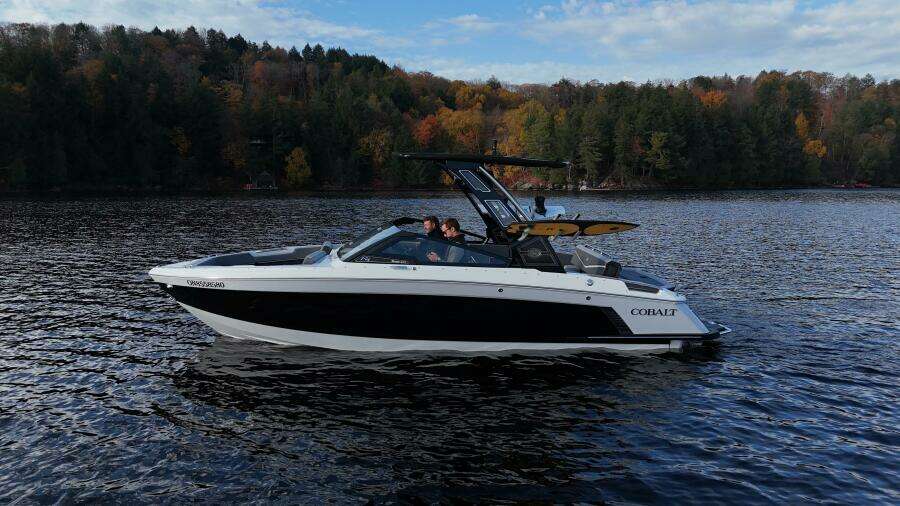 24ft Cobalt Yacht For Sale