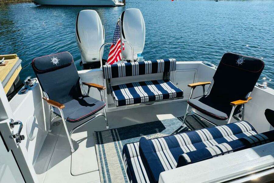 Forever Moor 34ft True North Yacht For Sale