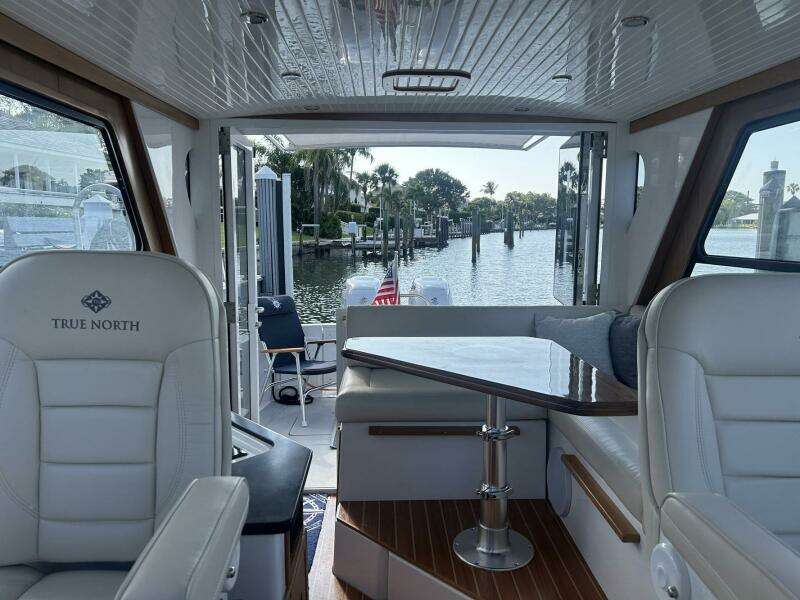 Forever Moor 34ft True North Yacht For Sale