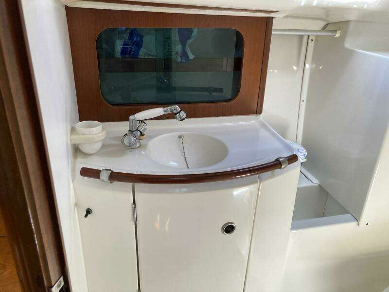 32ft Beneteau Yacht For Sale