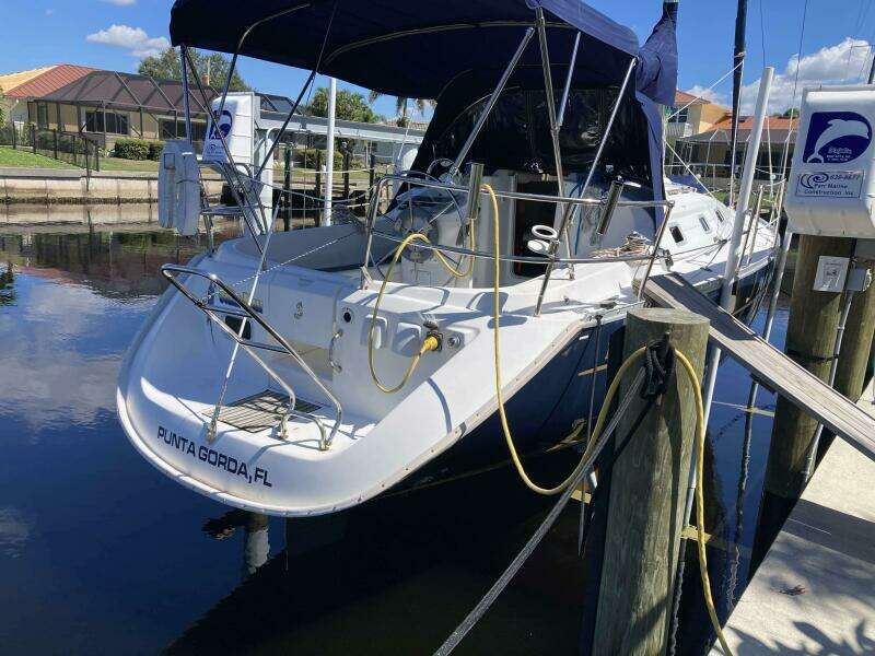32ft Beneteau Yacht For Sale