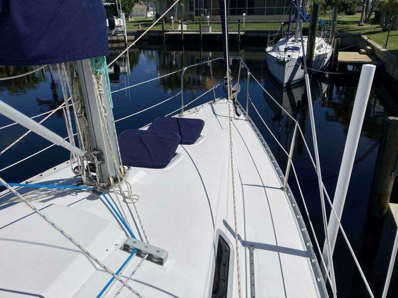 32ft Beneteau Yacht For Sale