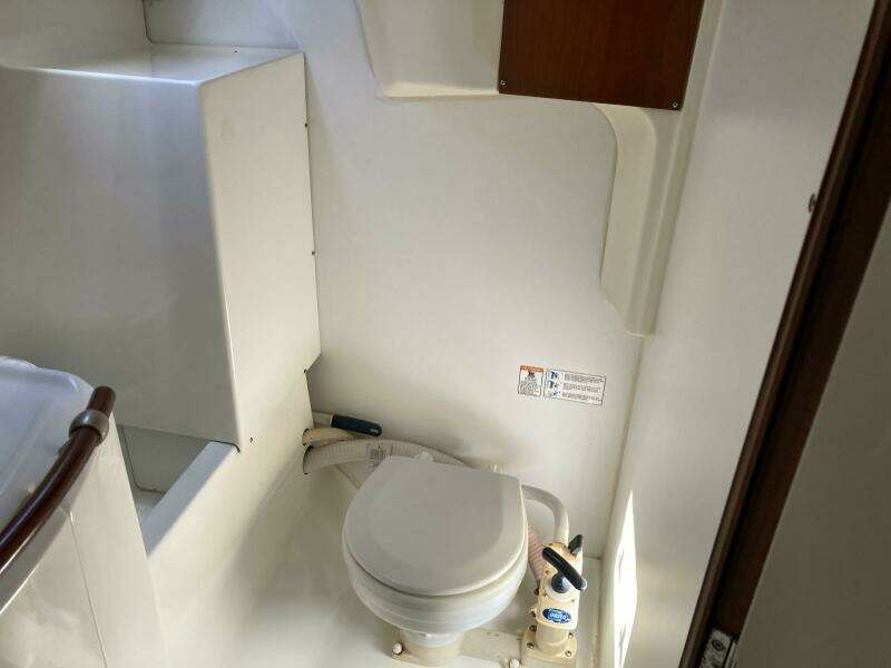 32ft Beneteau Yacht For Sale