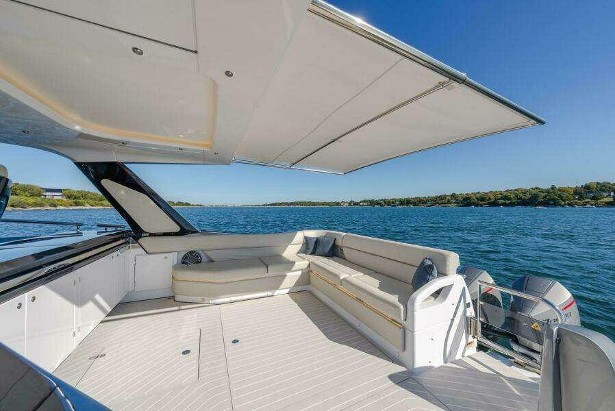 DESIDERATA 47ft Azimut Yacht For Sale