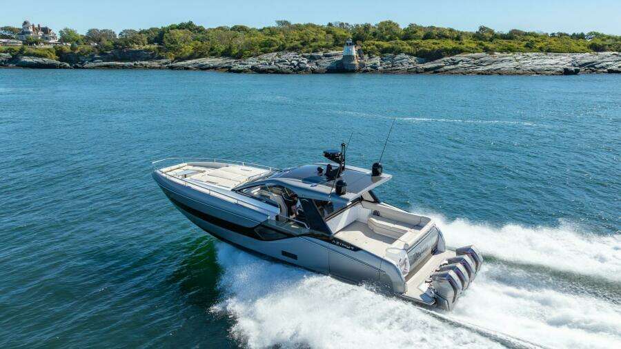 DESIDERATA 47ft Azimut Yacht For Sale