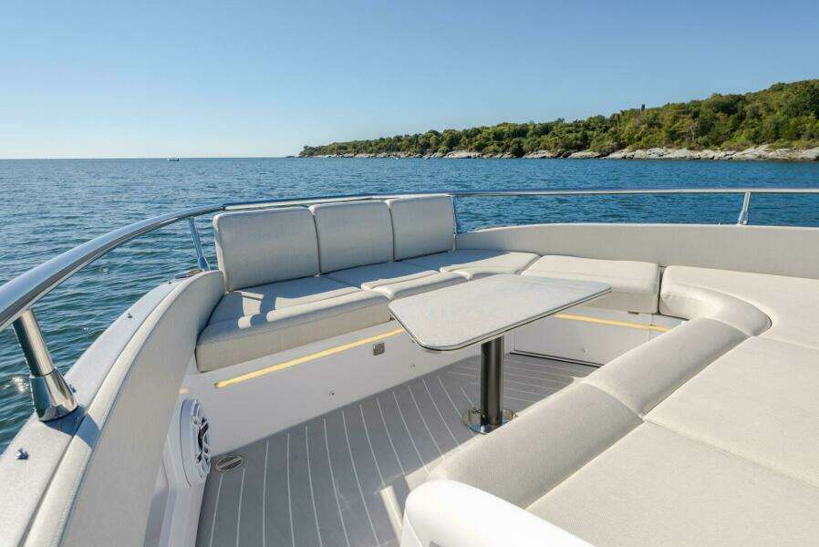 DESIDERATA 47ft Azimut Yacht For Sale