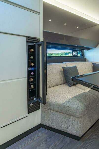 DESIDERATA 47ft Azimut Yacht For Sale