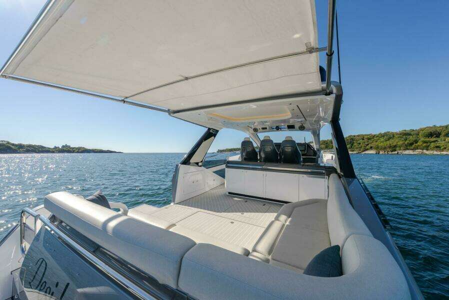 DESIDERATA 47ft Azimut Yacht For Sale