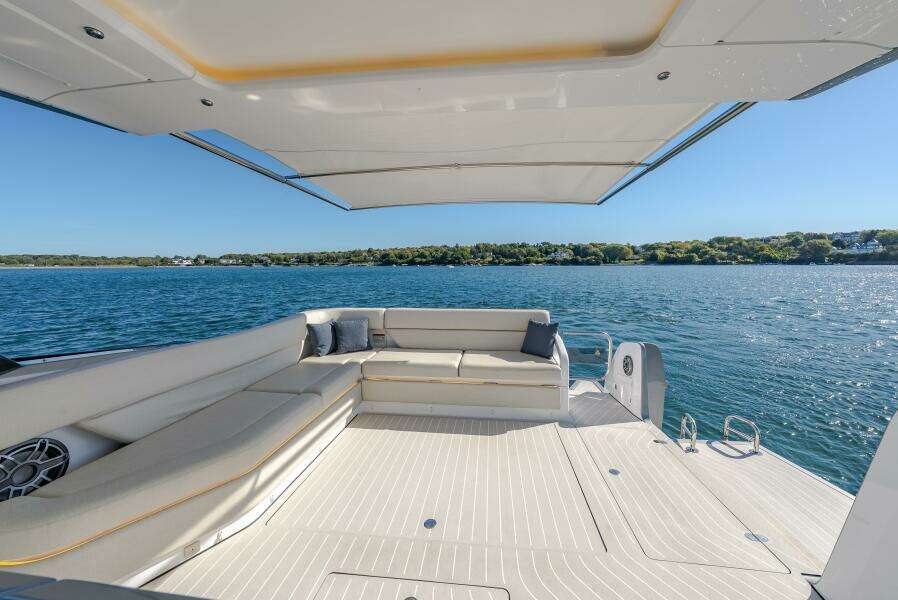 DESIDERATA 47ft Azimut Yacht For Sale