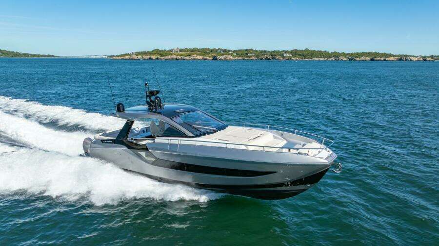 DESIDERATA 47ft Azimut Yacht For Sale