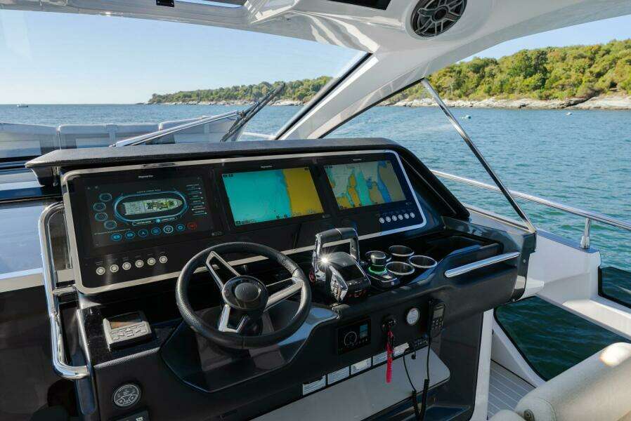 DESIDERATA 47ft Azimut Yacht For Sale