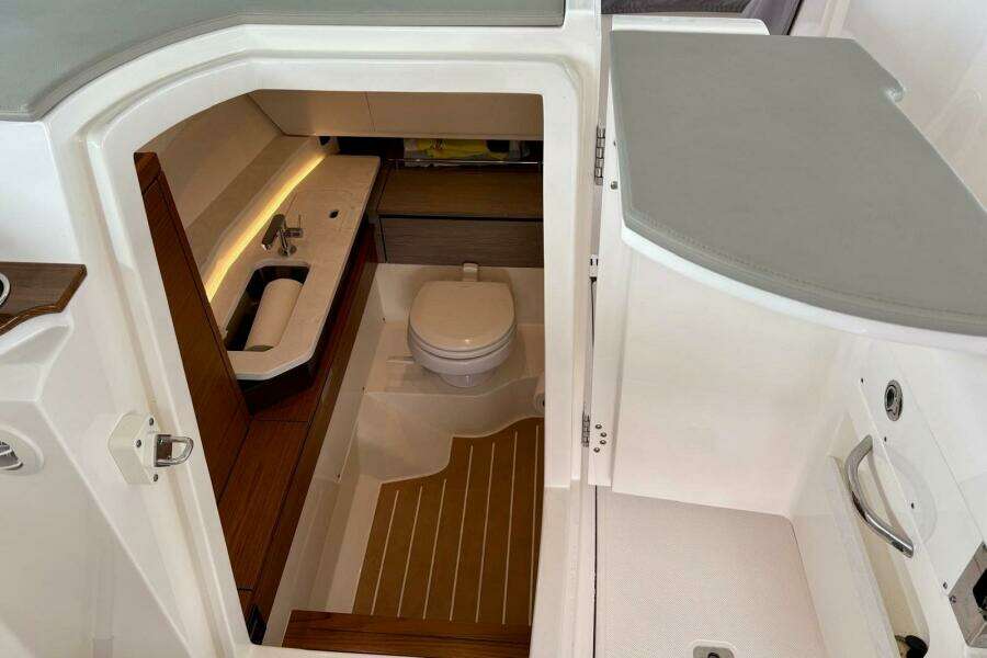 34ft Tiara Sport Yacht For Sale