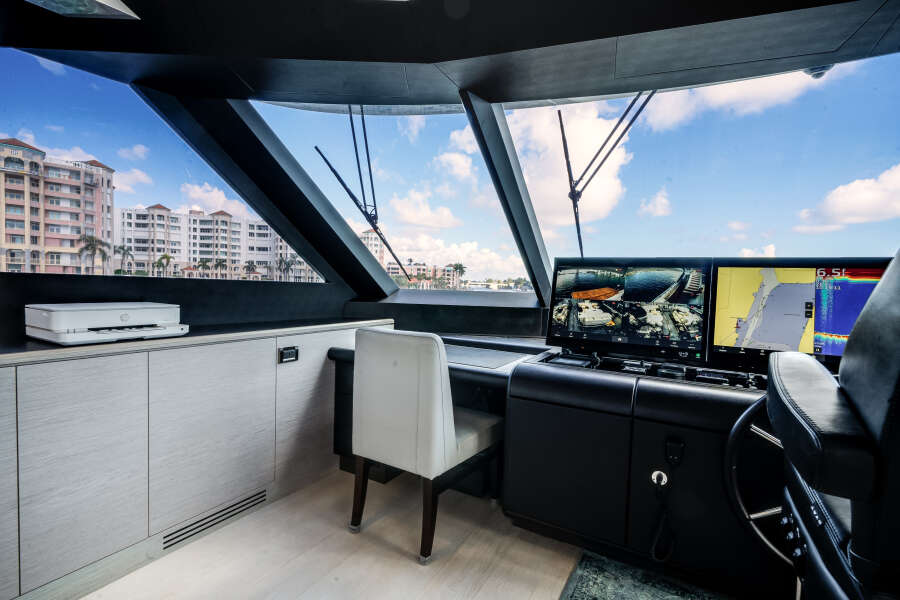 106ft Ocean Alexander Yacht For Sale