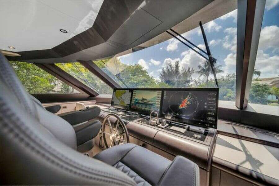 106ft Ocean Alexander Yacht For Sale
