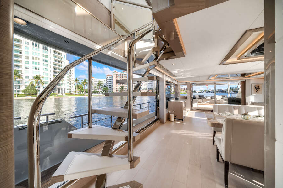 106ft Ocean Alexander Yacht For Sale