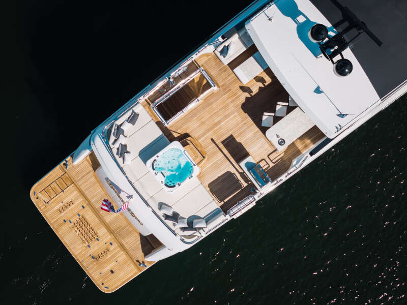 106ft Ocean Alexander Yacht For Sale