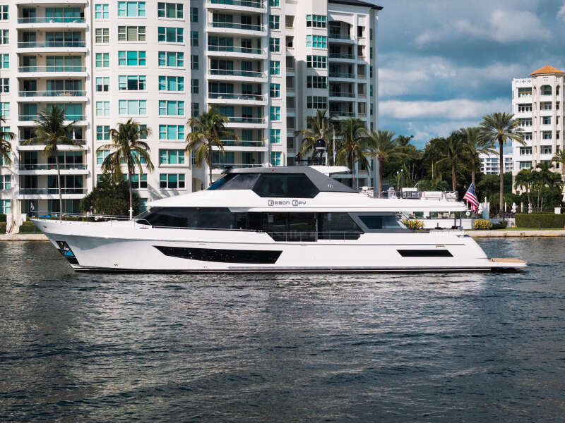 106ft Ocean Alexander Yacht For Sale
