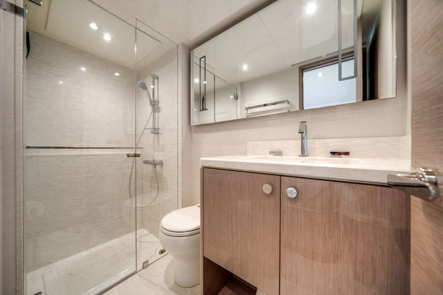 106ft Ocean Alexander Yacht For Sale