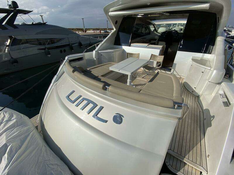 62ft Pershing Yacht For Sale