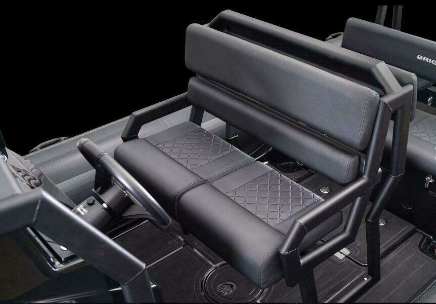 Helm Seat (Stock Photo)