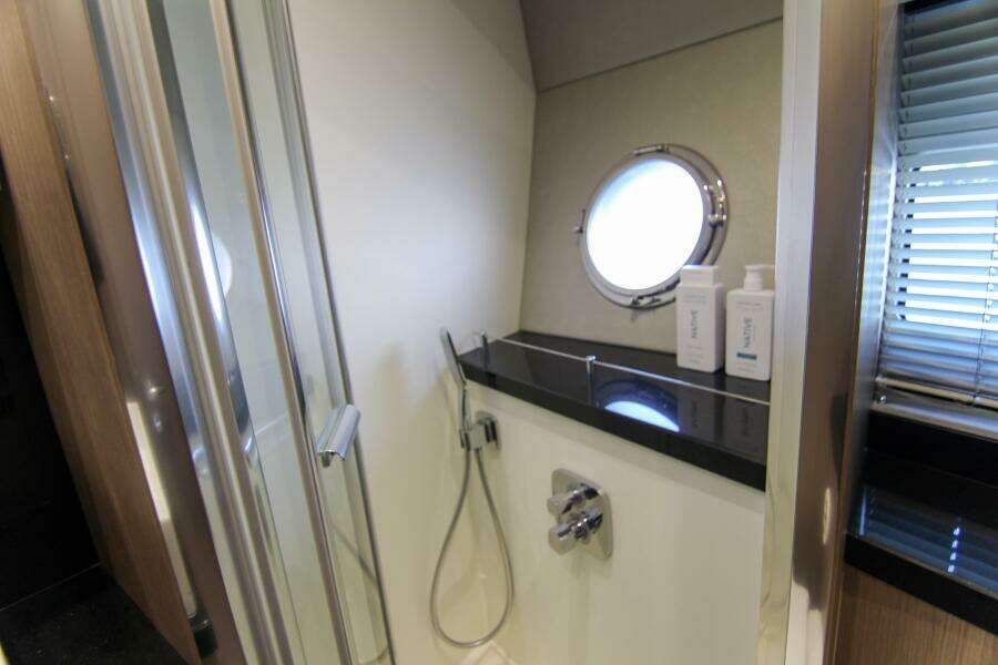 ARBITRAGE 57ft Sunseeker Yacht For Sale