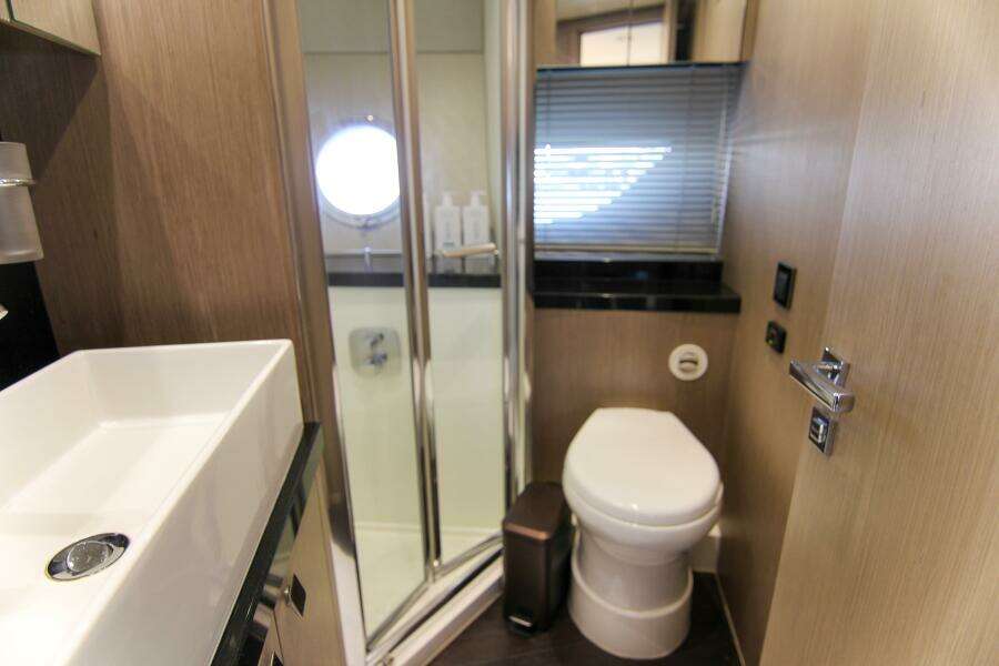 ARBITRAGE 57ft Sunseeker Yacht For Sale