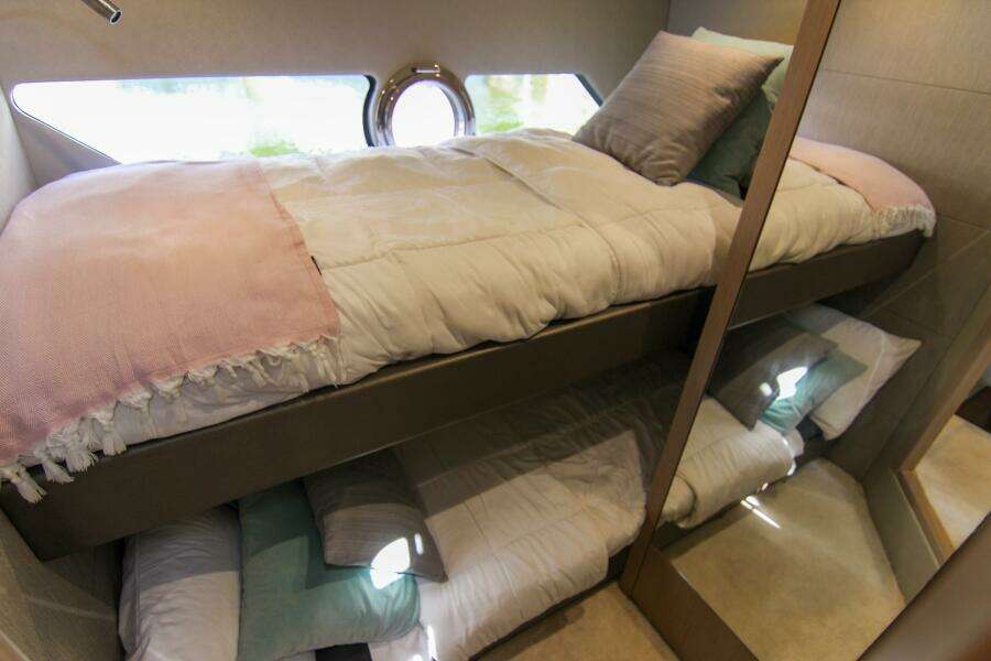 ARBITRAGE 57ft Sunseeker Yacht For Sale