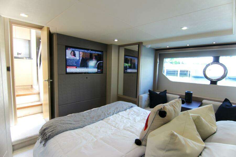 ARBITRAGE 57ft Sunseeker Yacht For Sale