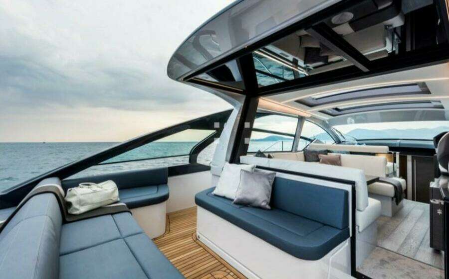 On Site 54ft Pershing Yacht For Sale