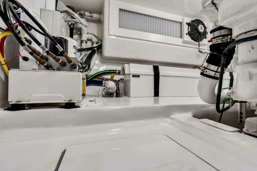 Debaitable 50ft Viking Yacht For Sale