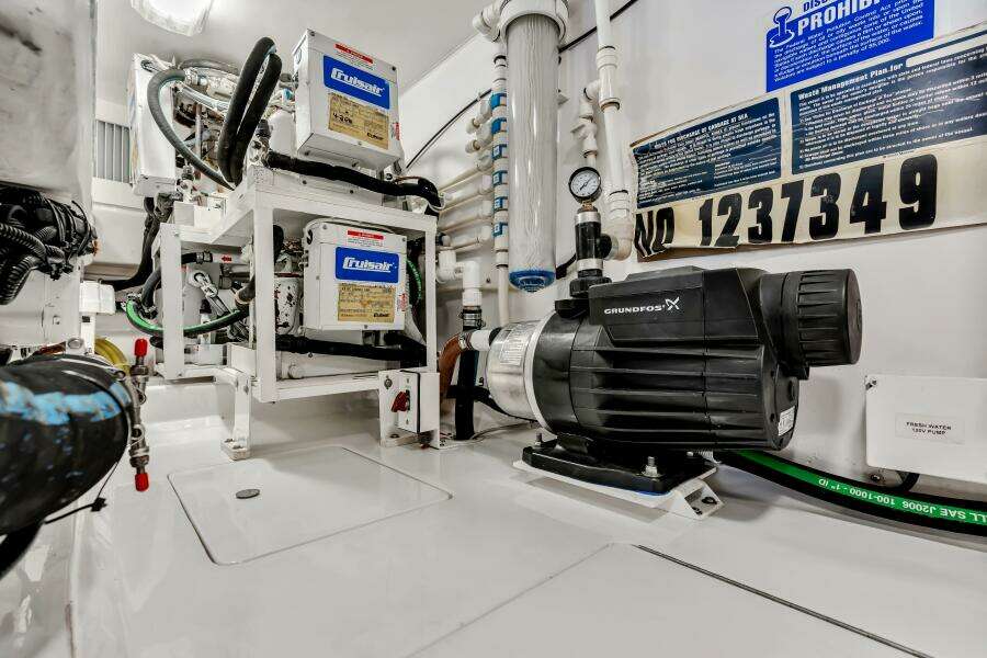 Debaitable 50ft Viking Yacht For Sale