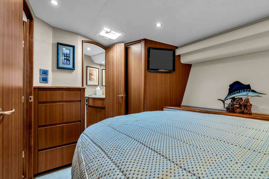 Debaitable 50ft Viking Yacht For Sale