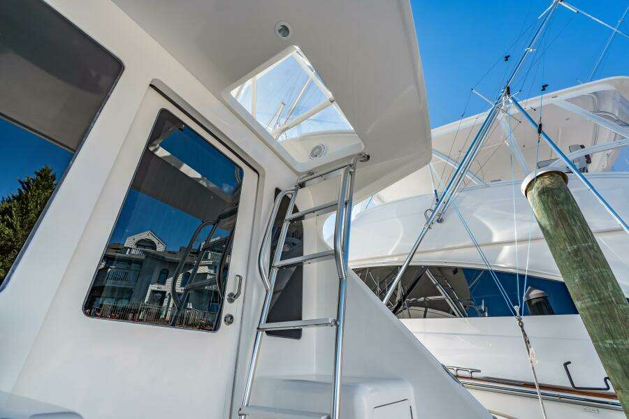 Debaitable 50ft Viking Yacht For Sale
