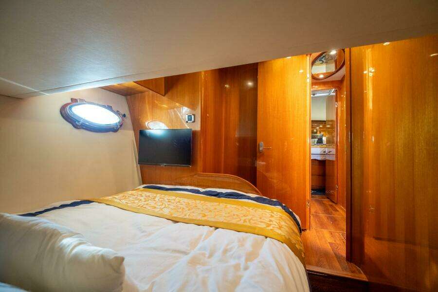 PORT FOLIO 52ft Ocean Alexander Yacht For Sale