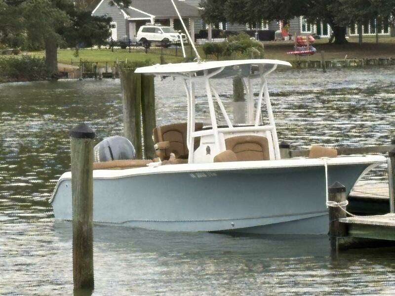 24ft Sea Hunt Yacht For Sale