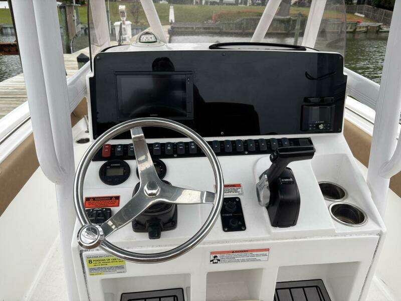 24ft Sea Hunt Yacht For Sale