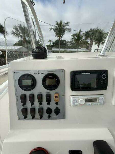 21ft Release Yacht For Sale