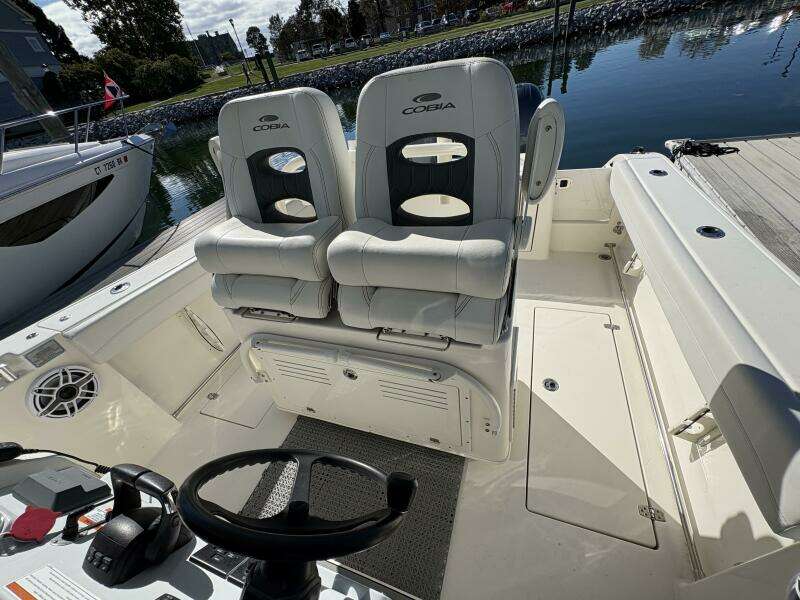 28ft Cobia Yacht For Sale 28ft Cobia Yacht For Sale