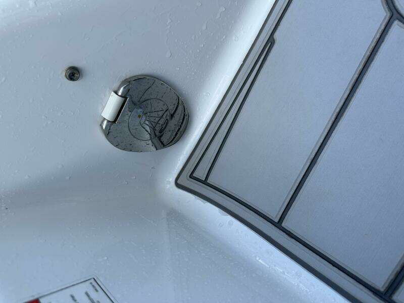 24ft Four Winns Yacht For Sale