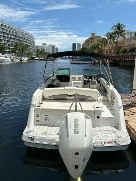 24ft Four Winns Yacht For Sale