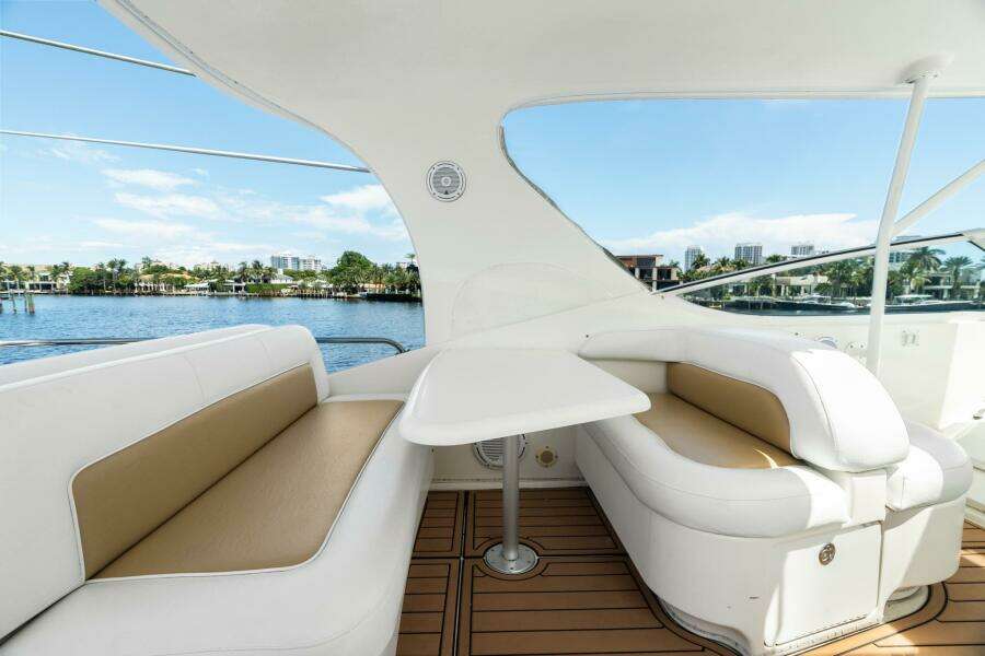 L ATTITUDE ADJUSTMENT 54ft Sea Ray Yacht For Sale L ATTITUDE ADJUSTMENT 54ft Sea Ray Yacht For Sale