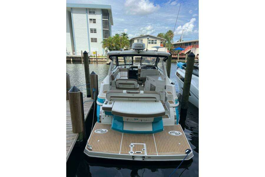 35ft Regal Yacht For Sale