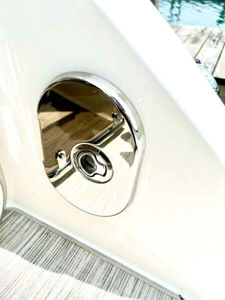 35ft Sea Ray Yacht For Sale