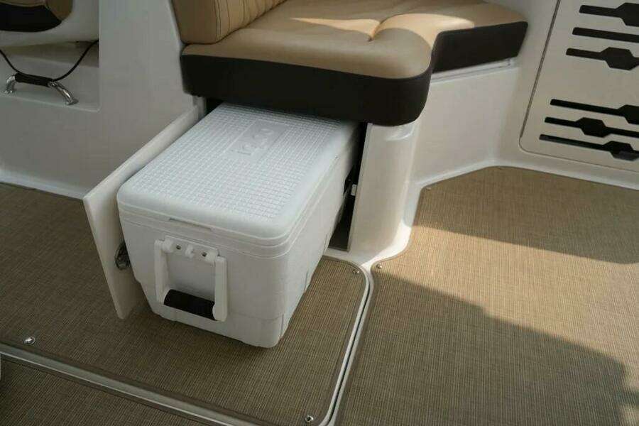 31ft Sea Ray Yacht For Sale