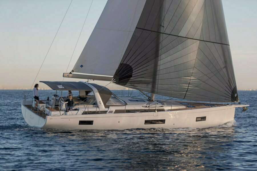 Oceanis Yacht 54