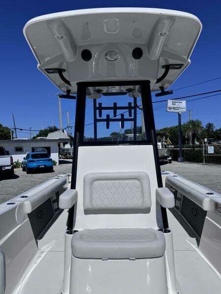 26ft Sea Born Yacht For Sale